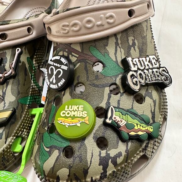 LUKE COMBS X CROCS Bootlegger CLASSIC CLOG Mossy Oak Camo Mens 7 Womens 9 - Picture 3 of 13